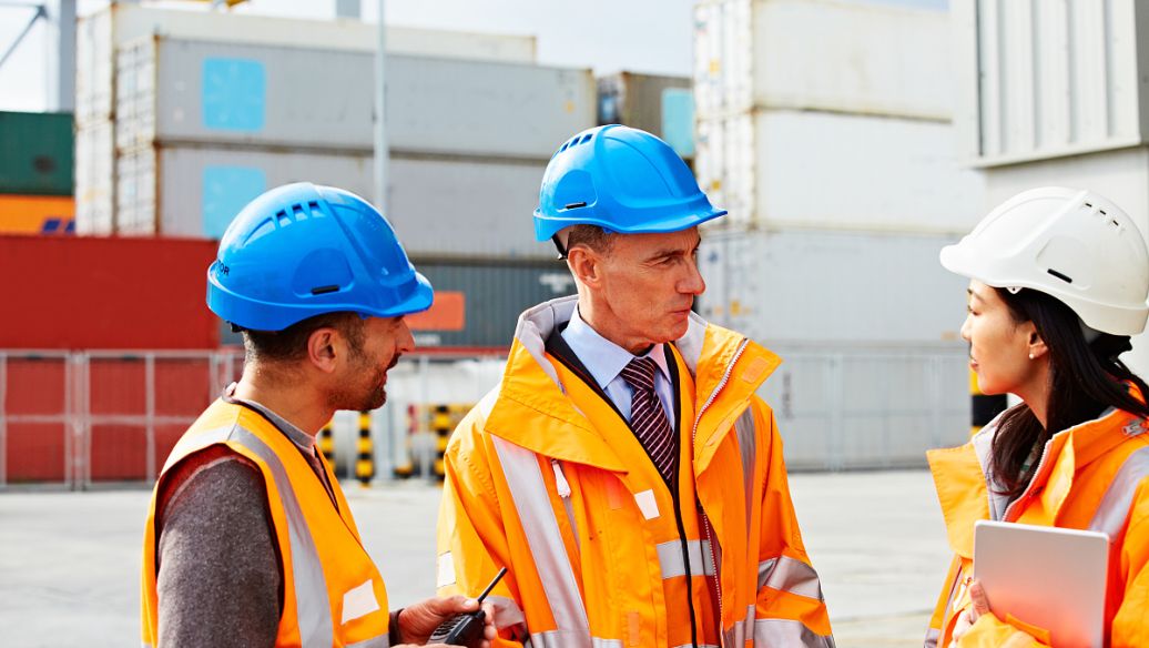 1735115542680855.jpg part-00331-3785.jpg